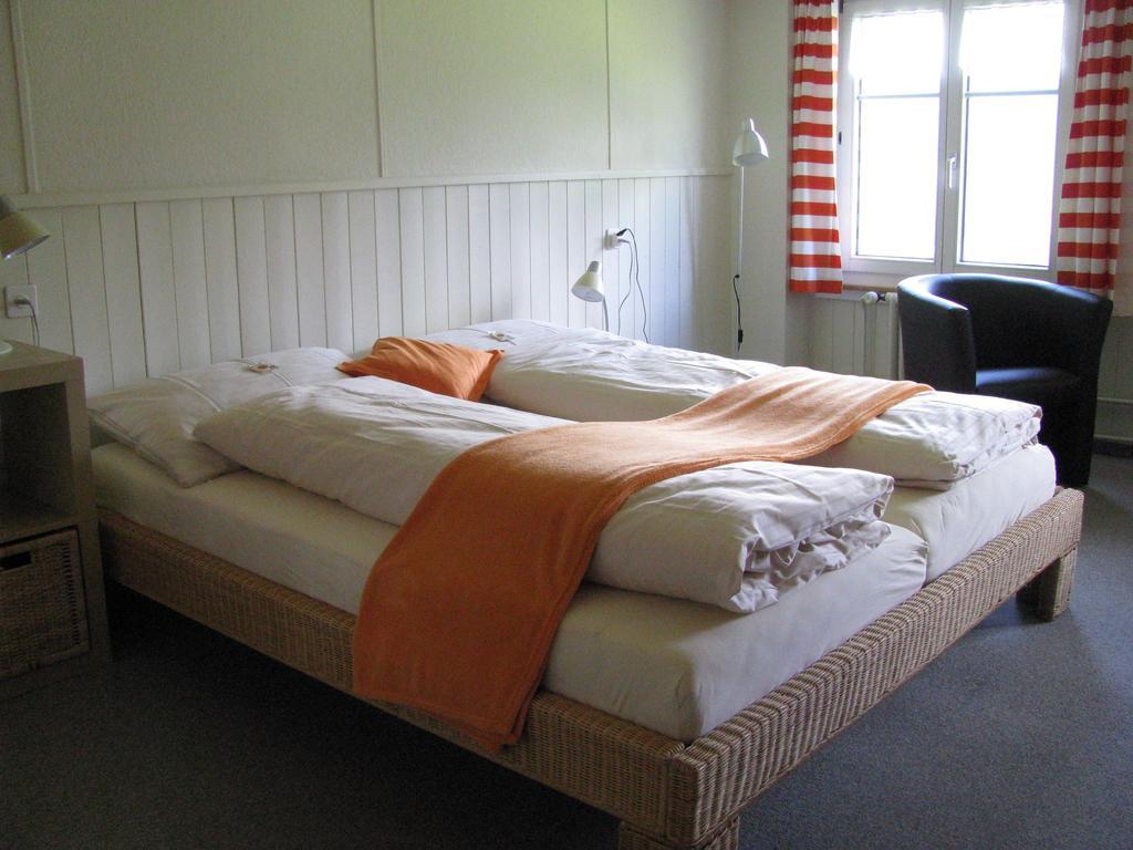 Zimmer & Z'Morgae Schoenenboden Wildhaus Rum bild