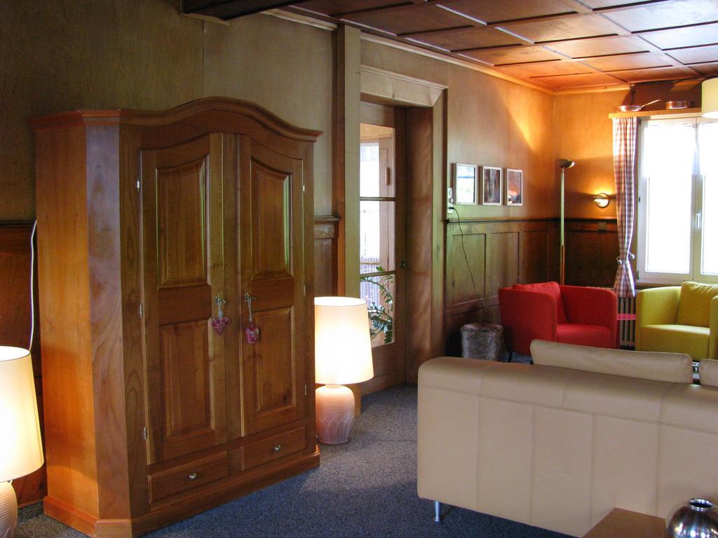 Zimmer & Z'Morgae Schoenenboden Wildhaus Rum bild